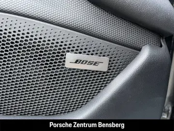 PORSCHE Taycan 4S