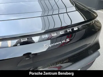 PORSCHE Taycan 4S