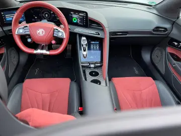 MG Cyberster XPOWER  Allrad 360  BOSE V2L Alcantara