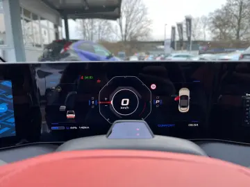 MG Cyberster XPOWER  Allrad 360  BOSE V2L Alcantara