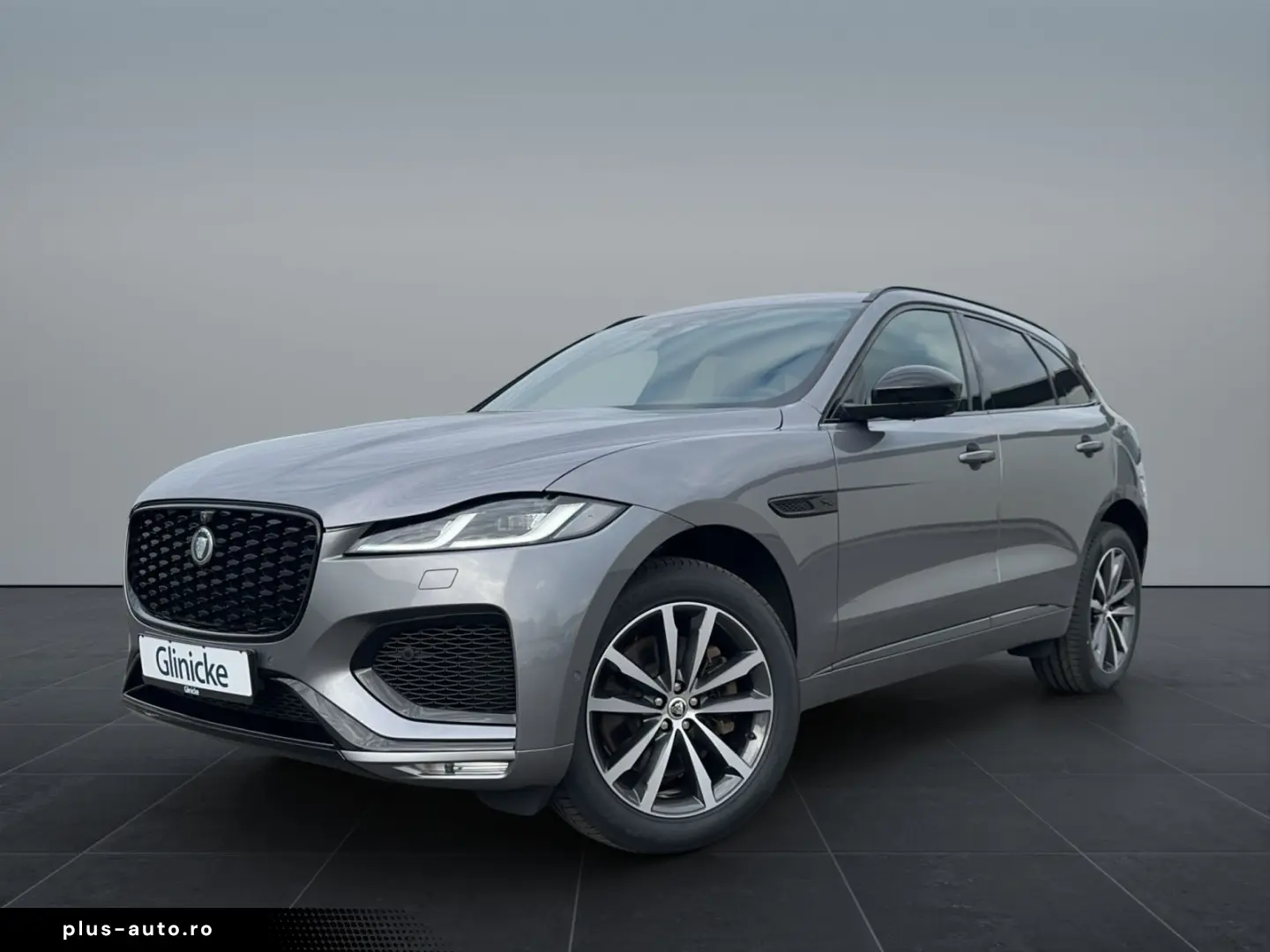 JAGUAR F-PACE D300 R-Dynamic SE Pano AHK WinterPack
