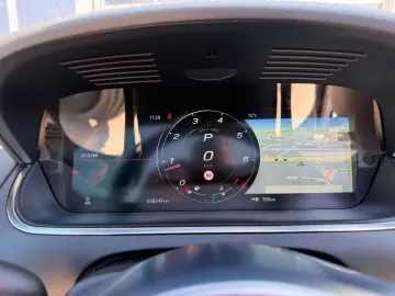 JAGUAR F-TYPE  R-DYNAMIC KAMERA MERIDIAN SPORT-ABGAS