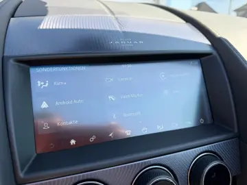 JAGUAR F-TYPE  R-DYNAMIC KAMERA MERIDIAN SPORT-ABGAS