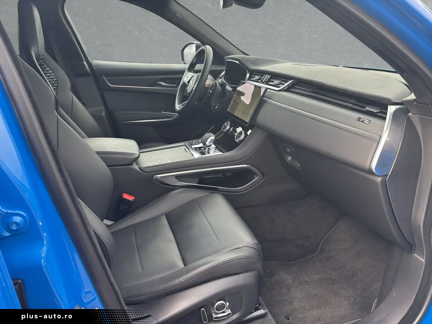JAGUAR F-Pace P550 AWD SVR 22  Dachreling Karbon-Exter.