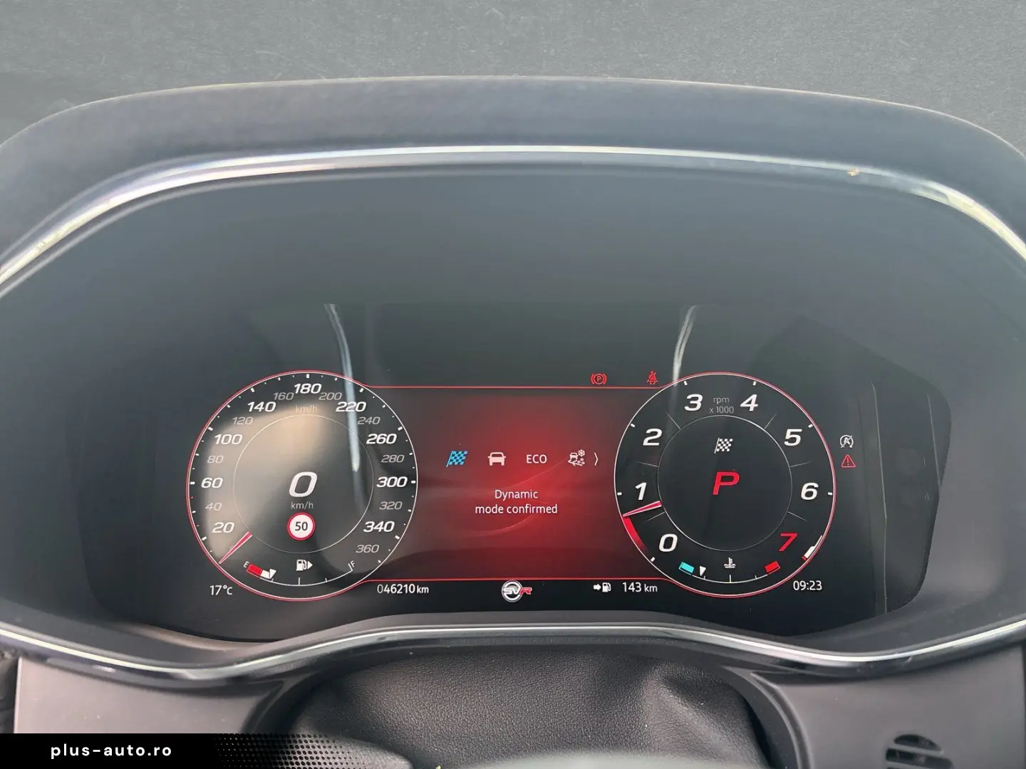 JAGUAR F-Pace P550 AWD SVR 22  Dachreling Karbon-Exter.