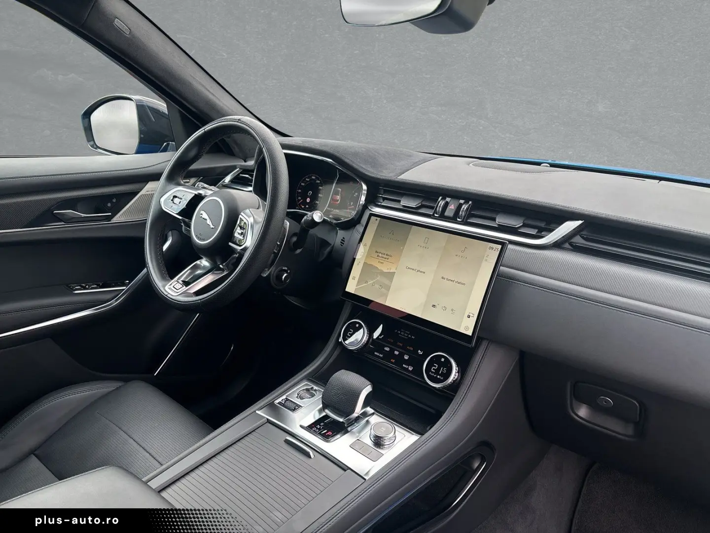 JAGUAR F-Pace P550 AWD SVR 22  Dachreling Karbon-Exter.
