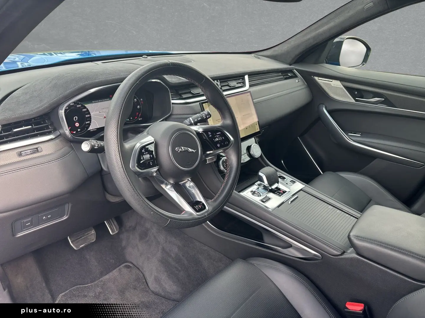 JAGUAR F-Pace P550 AWD SVR 22  Dachreling Karbon-Exter.
