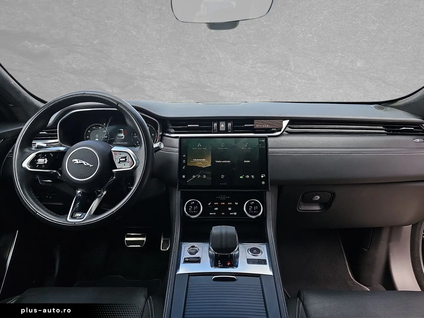 JAGUAR F-Pace D200 AWD R-Dynamic HSE