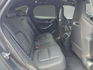 JAGUAR F-Pace D200 AWD R-Dynamic HSE