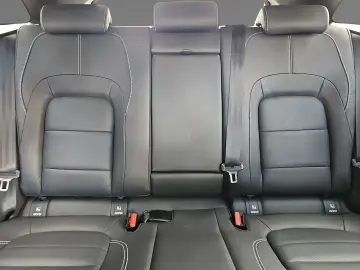 JAGUAR F-Pace D200 AWD R-Dynamic HSE