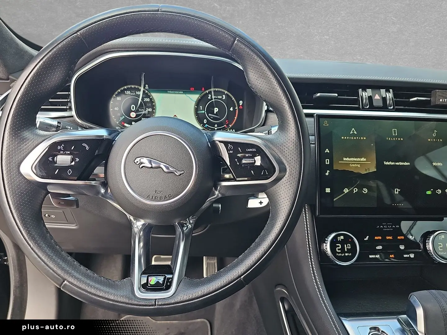 JAGUAR F-Pace D200 AWD R-Dynamic HSE