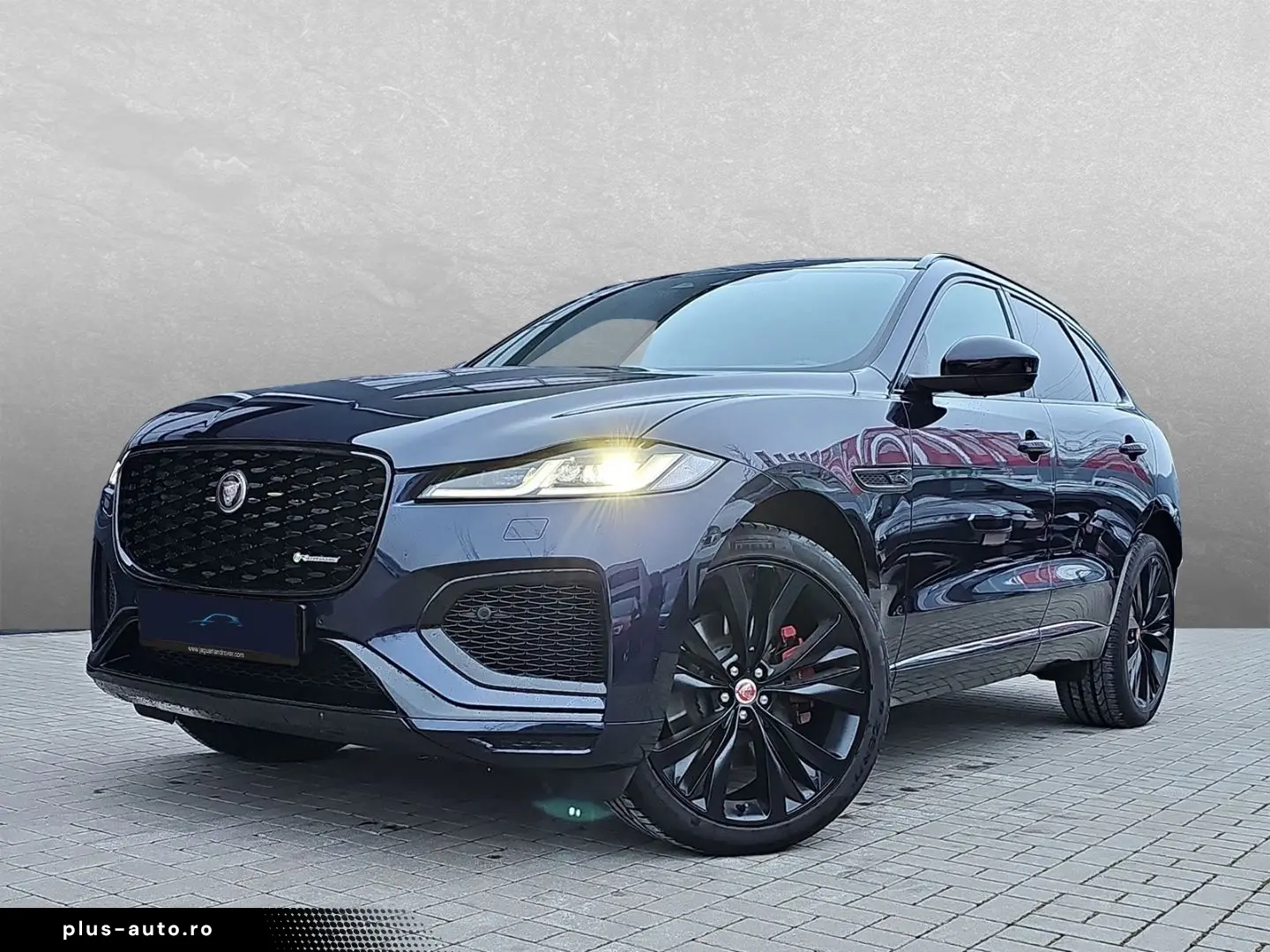 JAGUAR F-Pace D300 AWD R-Dynamic Black