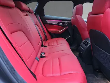 JAGUAR F-Pace D300 AWD R-Dynamic Black