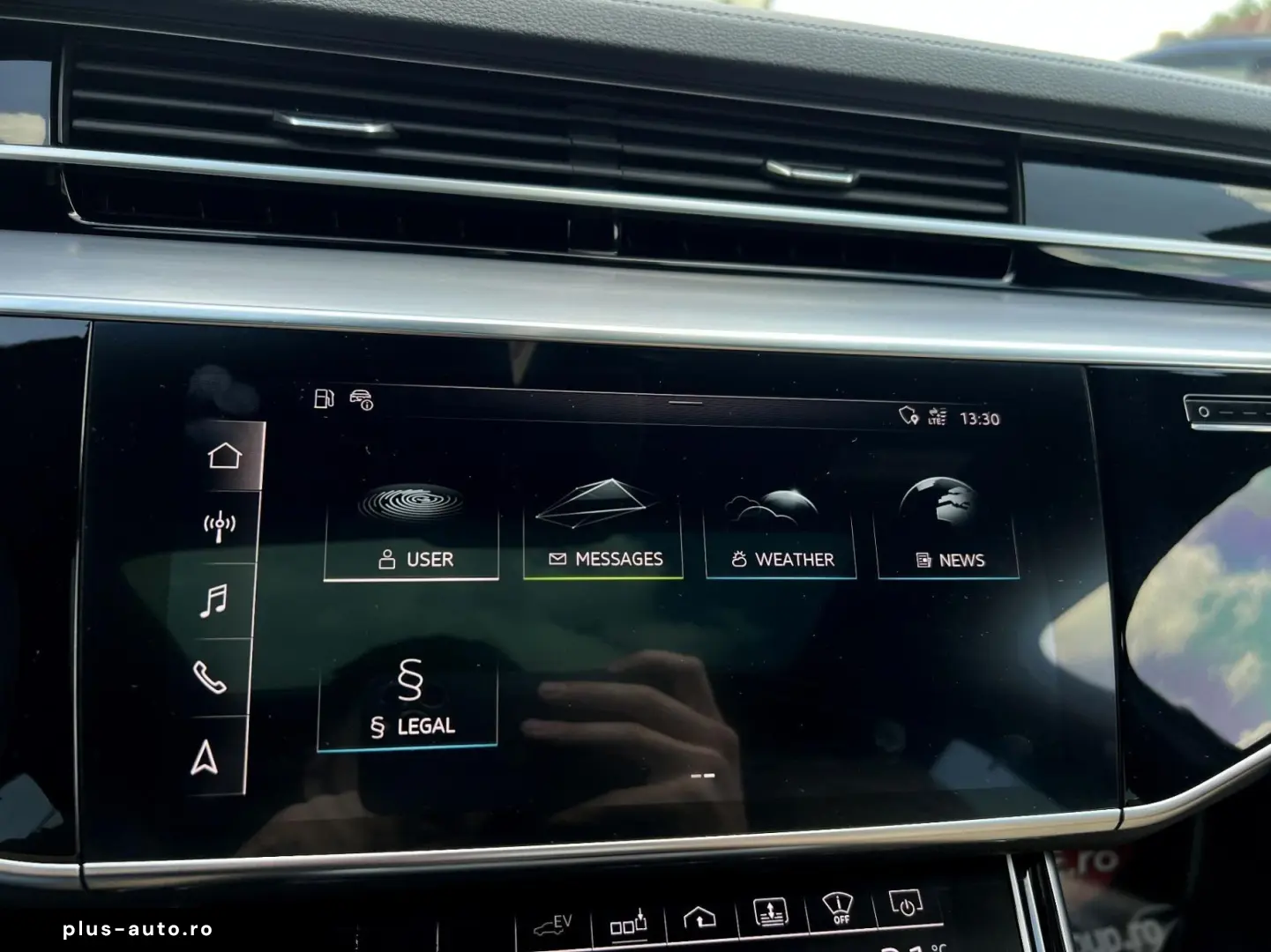 AUDI A8 2019 — imagine 25
