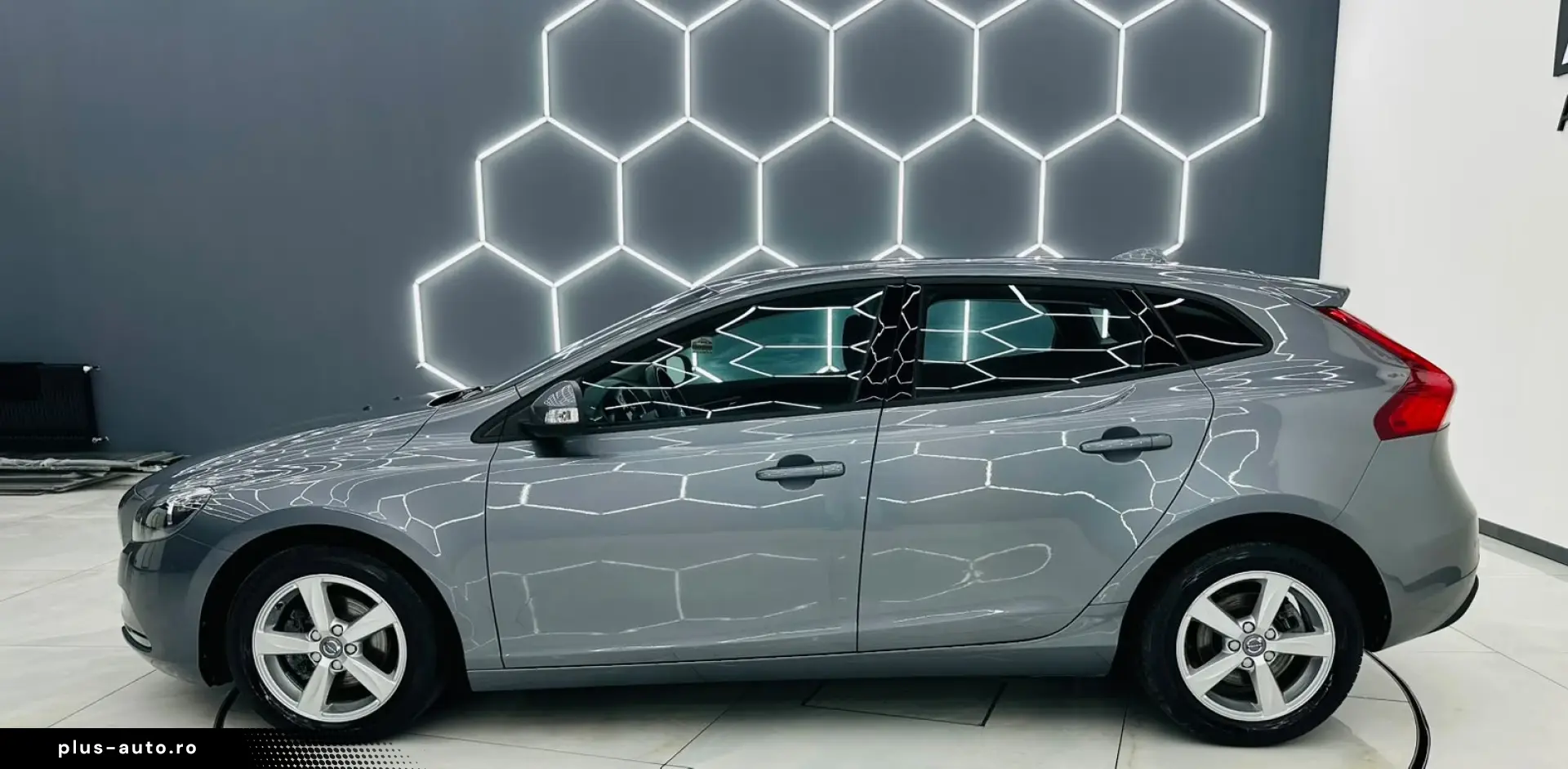 VOLVO V40 2016 2.0D E6 Garantie 12 Luni Rate Avans 0 Doar Cu