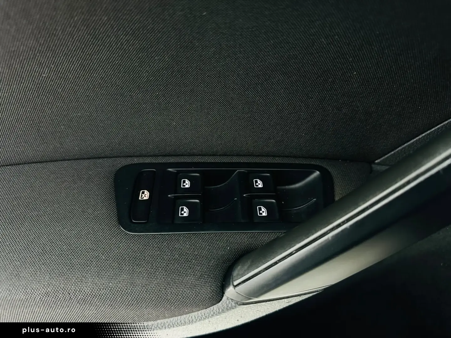 VOLKSWAGEN GOLF 2018 1.6D E6 Garantie 12 Luni Rate Avans 0 D