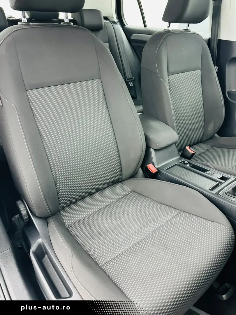 VOLKSWAGEN GOLF 2018 1.6D E6 Garantie 12 Luni Rate Avans 0 D