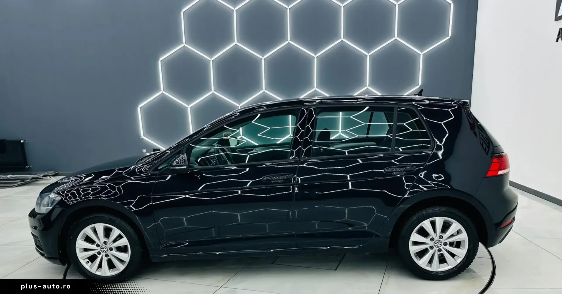 VOLKSWAGEN GOLF 2018 1.6D E6 Garantie 12 Luni Rate Avans 0 D