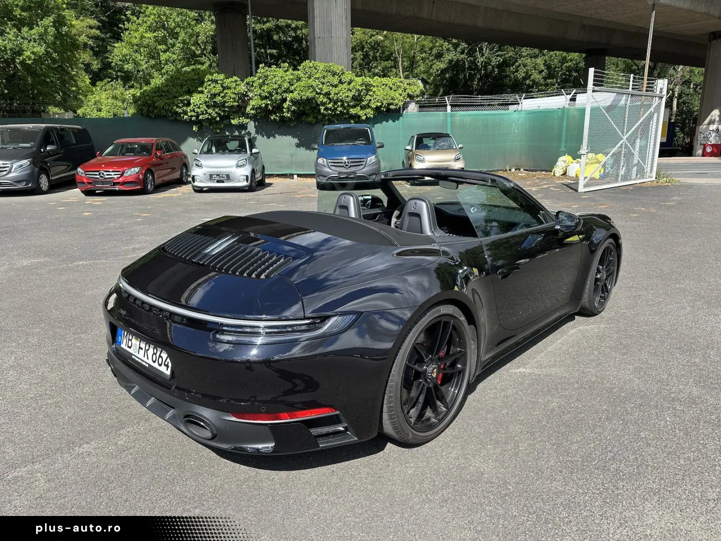 PORSCHE 911 Carrera 4 GTS Cabriolet
