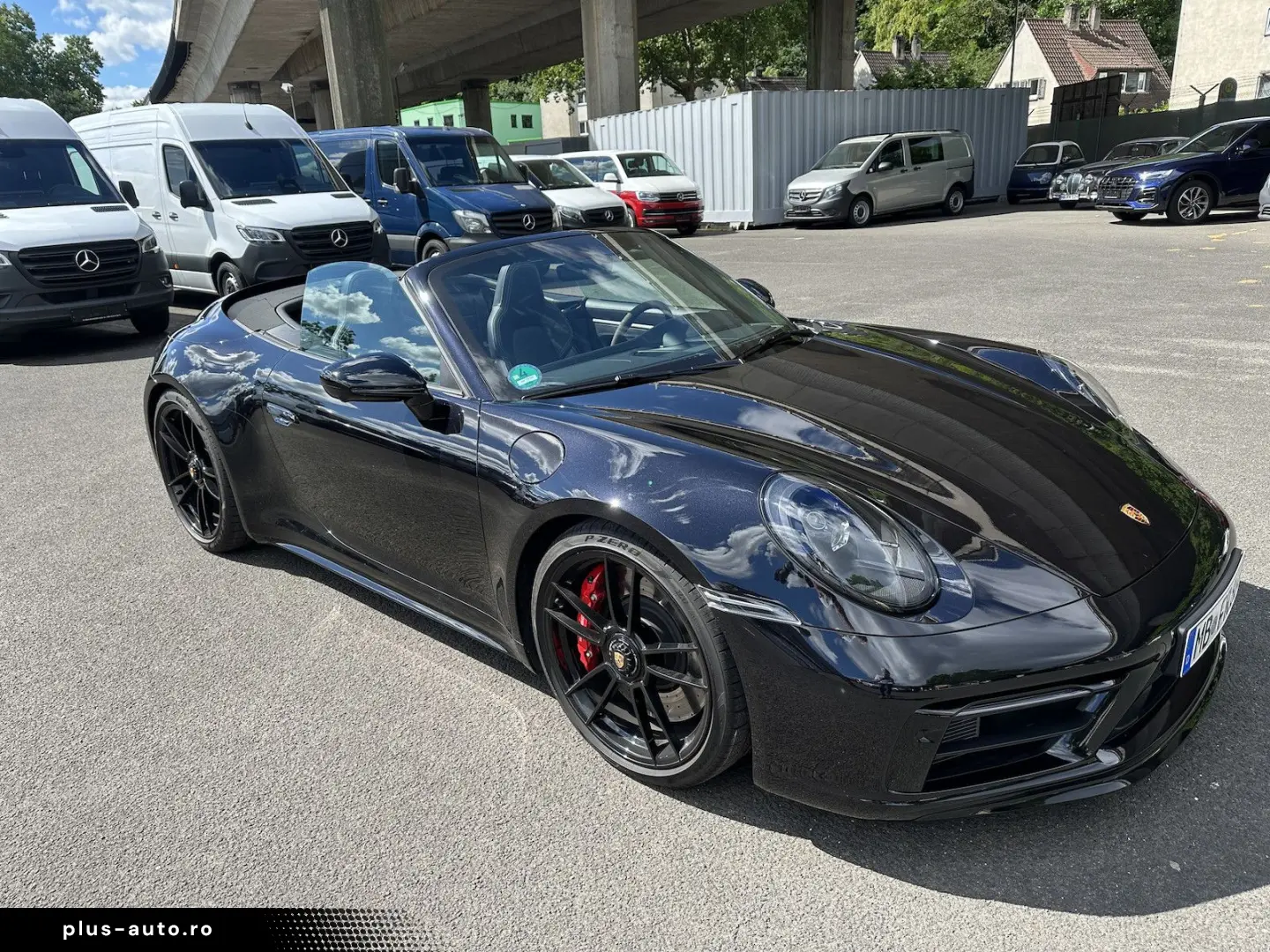 PORSCHE 911 Carrera 4 GTS Cabriolet