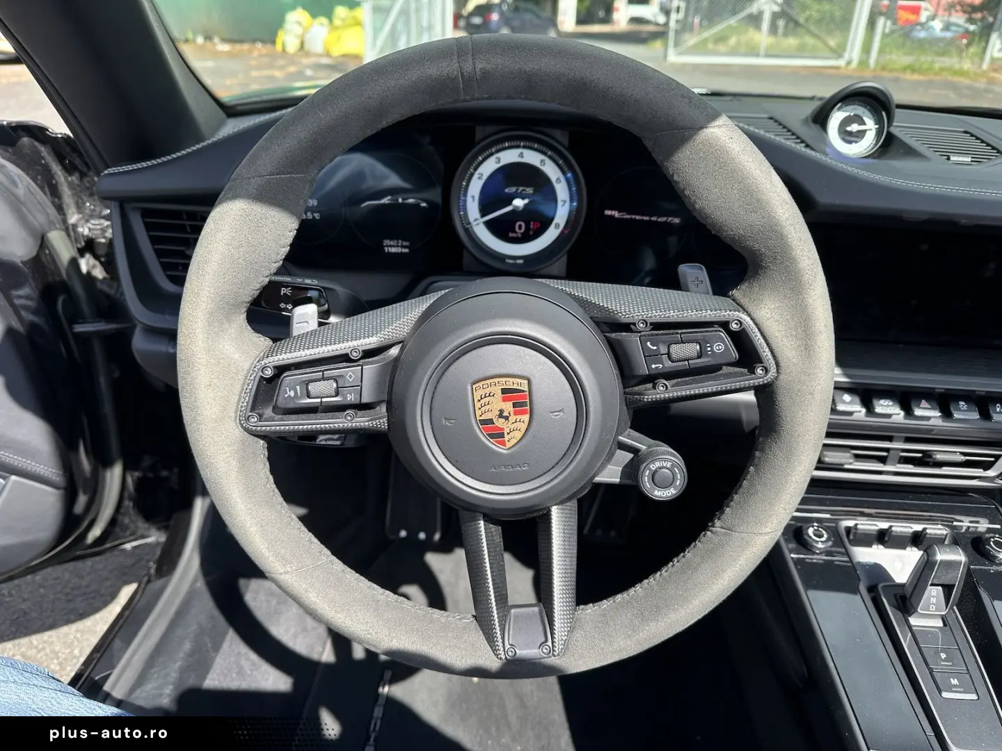 PORSCHE 911 Carrera 4 GTS Cabriolet
