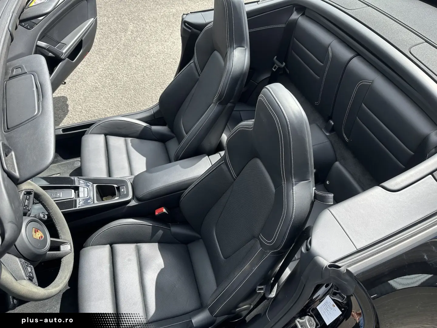 PORSCHE 911 Carrera 4 GTS Cabriolet