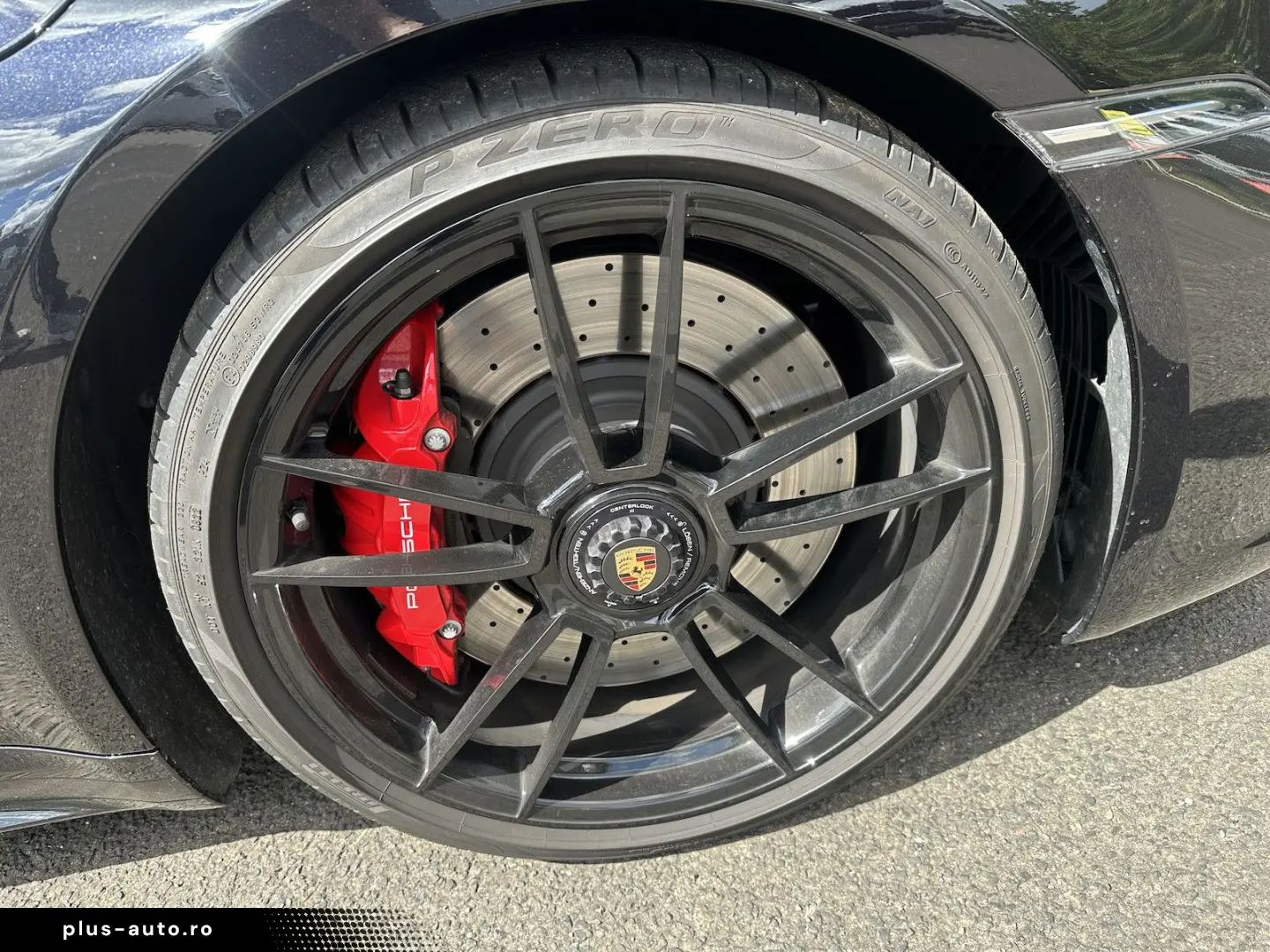 PORSCHE 911 Carrera 4 GTS Cabriolet