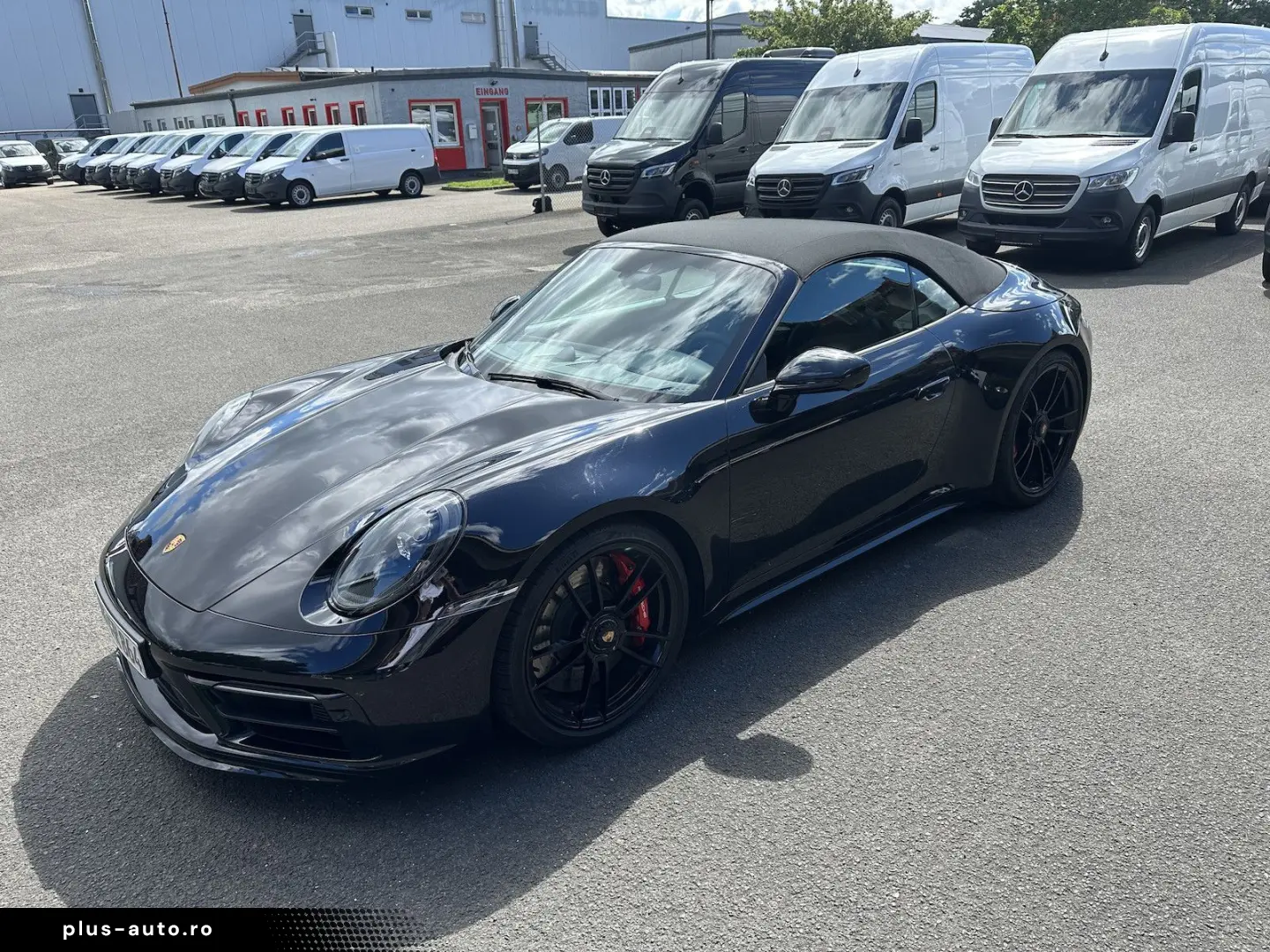 PORSCHE 911 Carrera 4 GTS Cabriolet