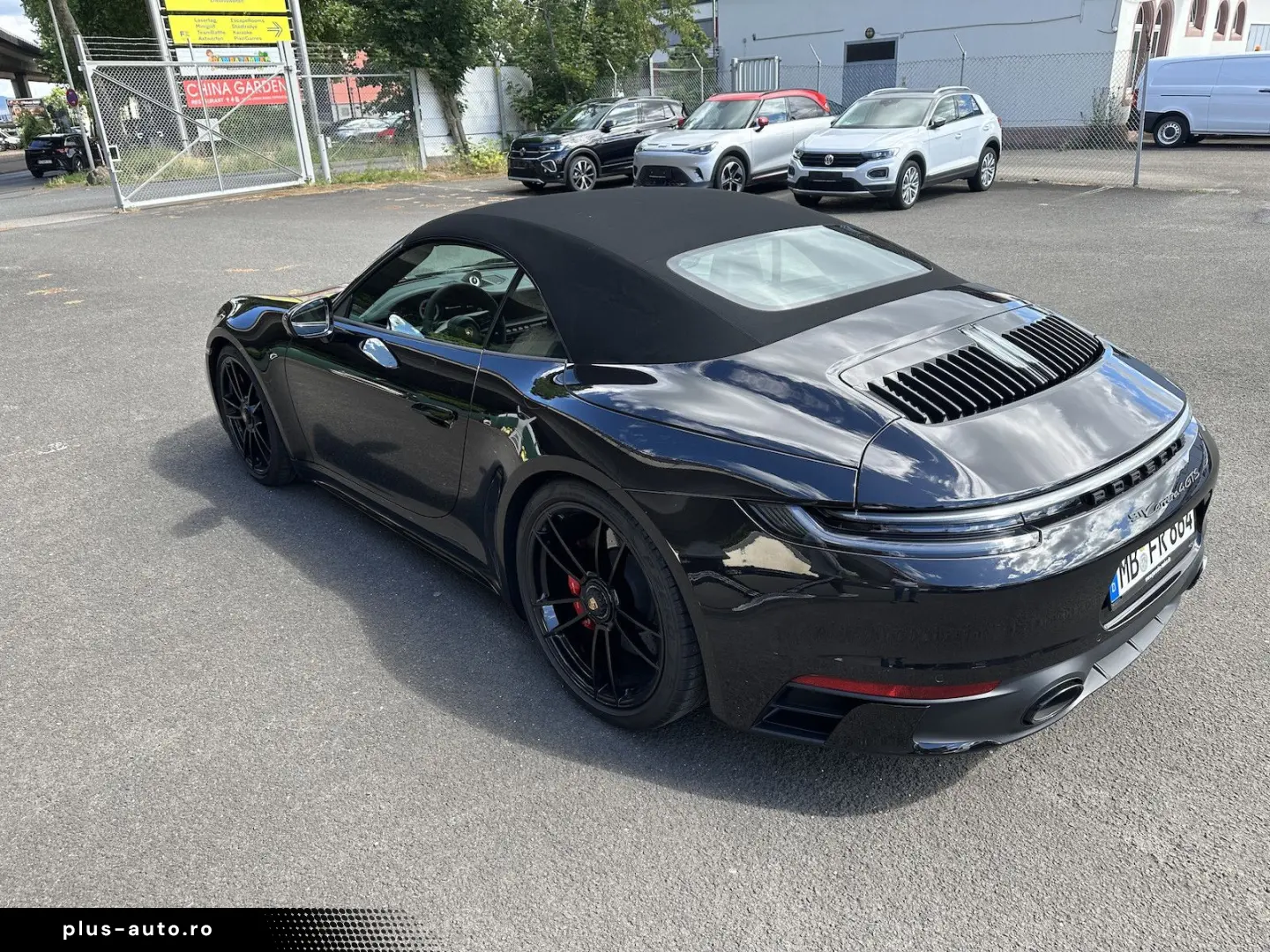 PORSCHE 911 Carrera 4 GTS Cabriolet