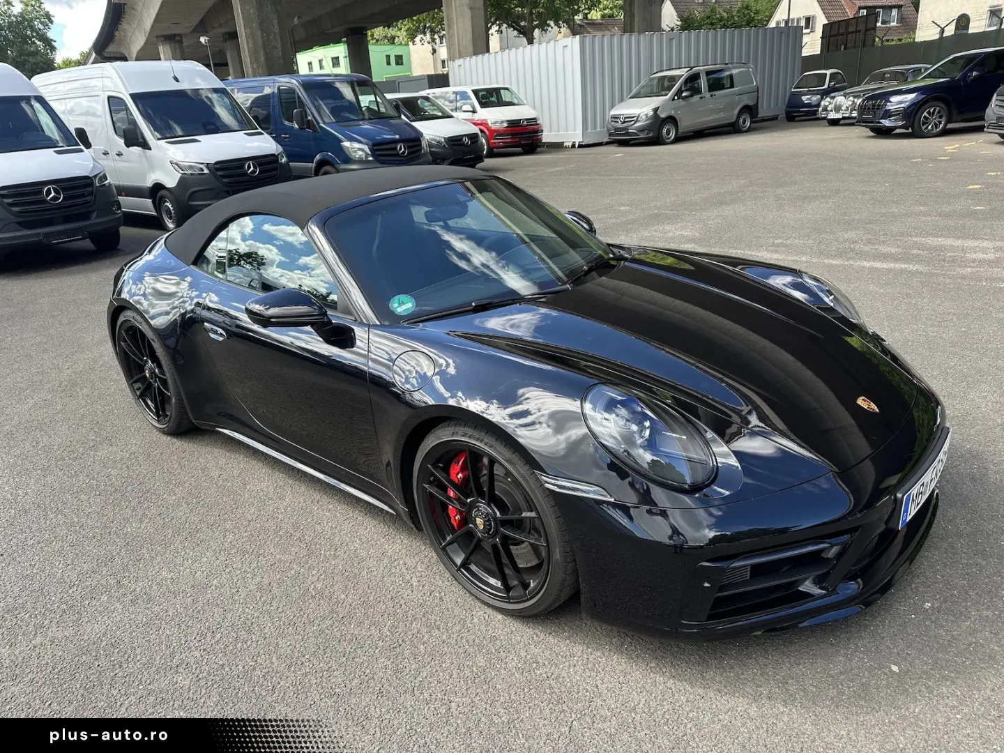 PORSCHE 911 Carrera 4 GTS Cabriolet