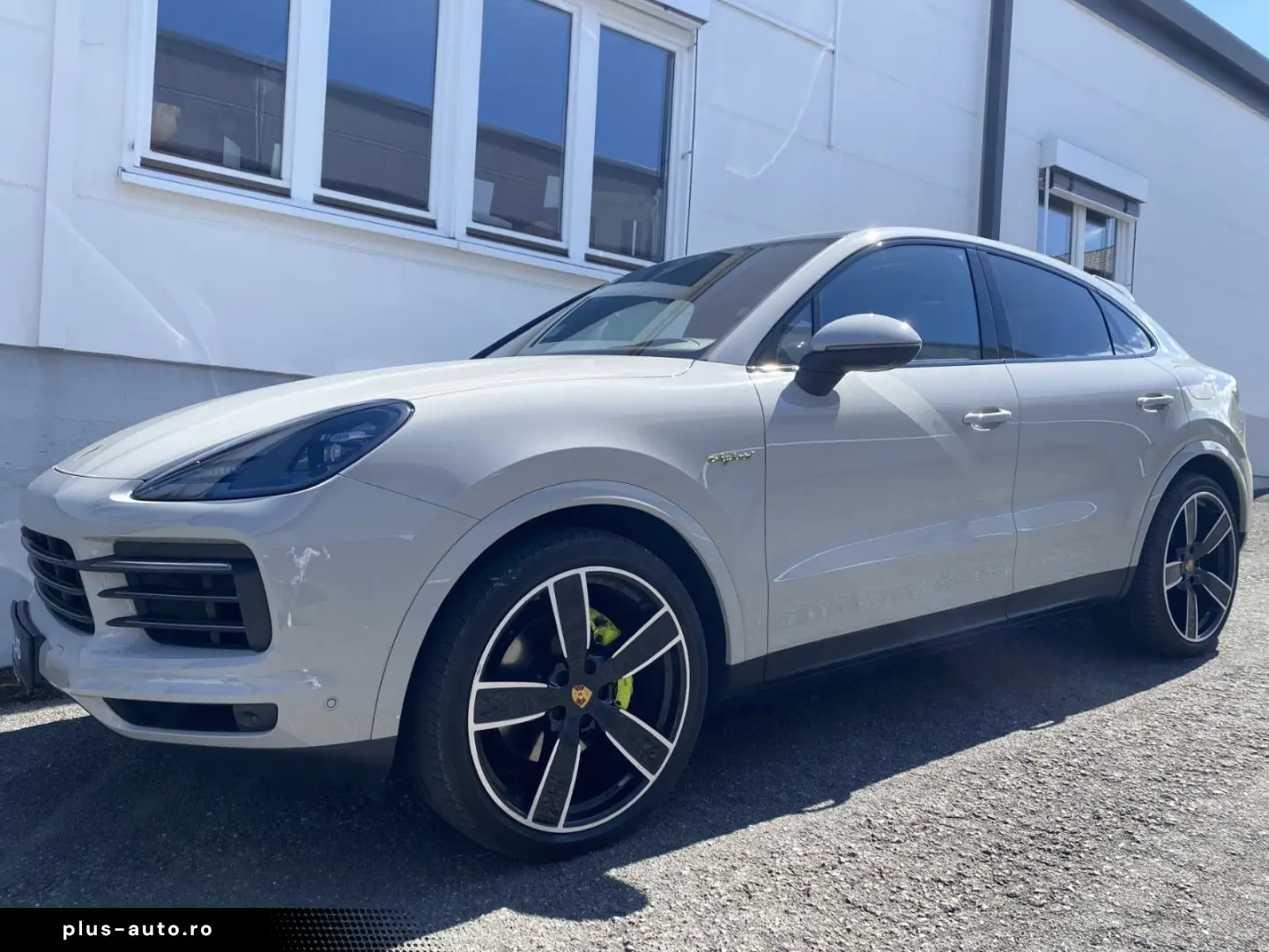 PORSCHE Cayenne Coupe E-Hybrid Platinum Edition