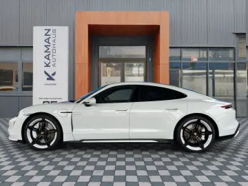 PORSCHE Taycan Turbo Sitzbelüftung 21 Mssion E