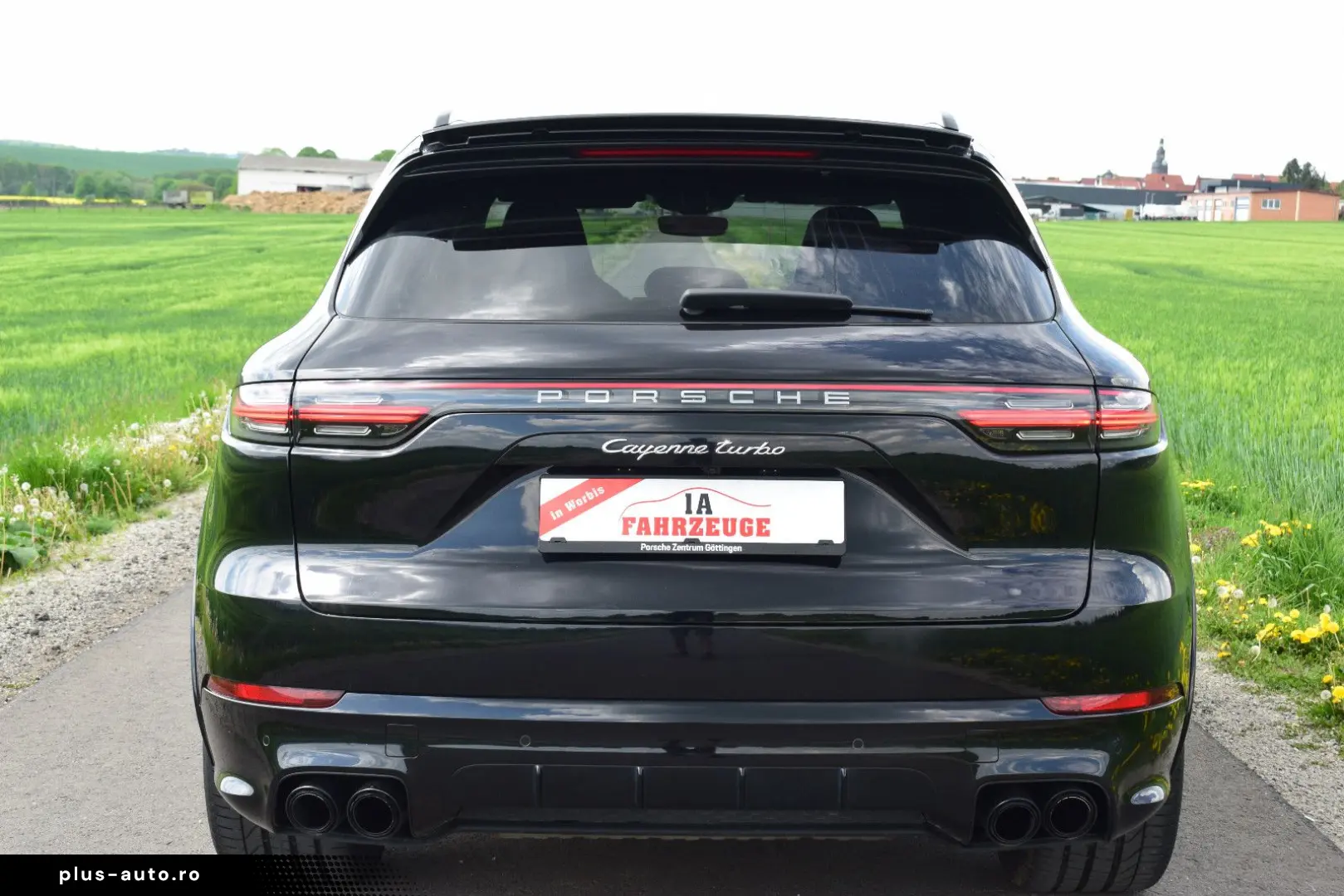 PORSCHE Cayenne Turbo SportDesign 18-W. Pano Chrono 4RL