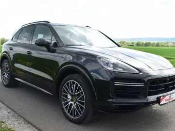 PORSCHE Cayenne Turbo SportDesign 18-W. Pano Chrono 4RL