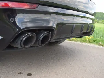 PORSCHE Cayenne Turbo SportDesign 18-W. Pano Chrono 4RL