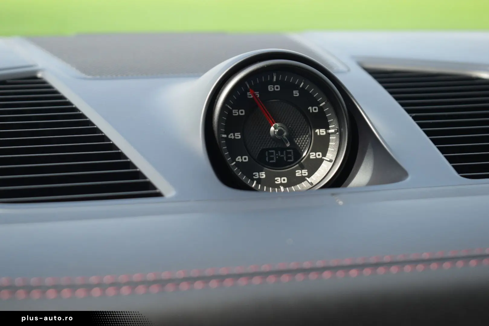 PORSCHE Cayenne Turbo SportDesign 18-W. Pano Chrono 4RL