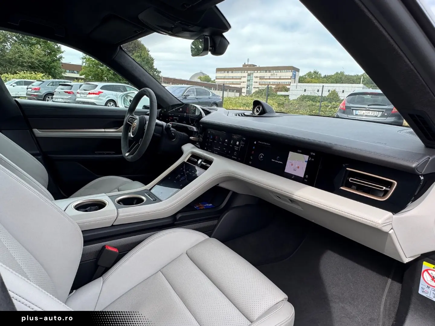 PORSCHE Taycan Turbo S Approved 2 Jahre  21  VOLL Carbon