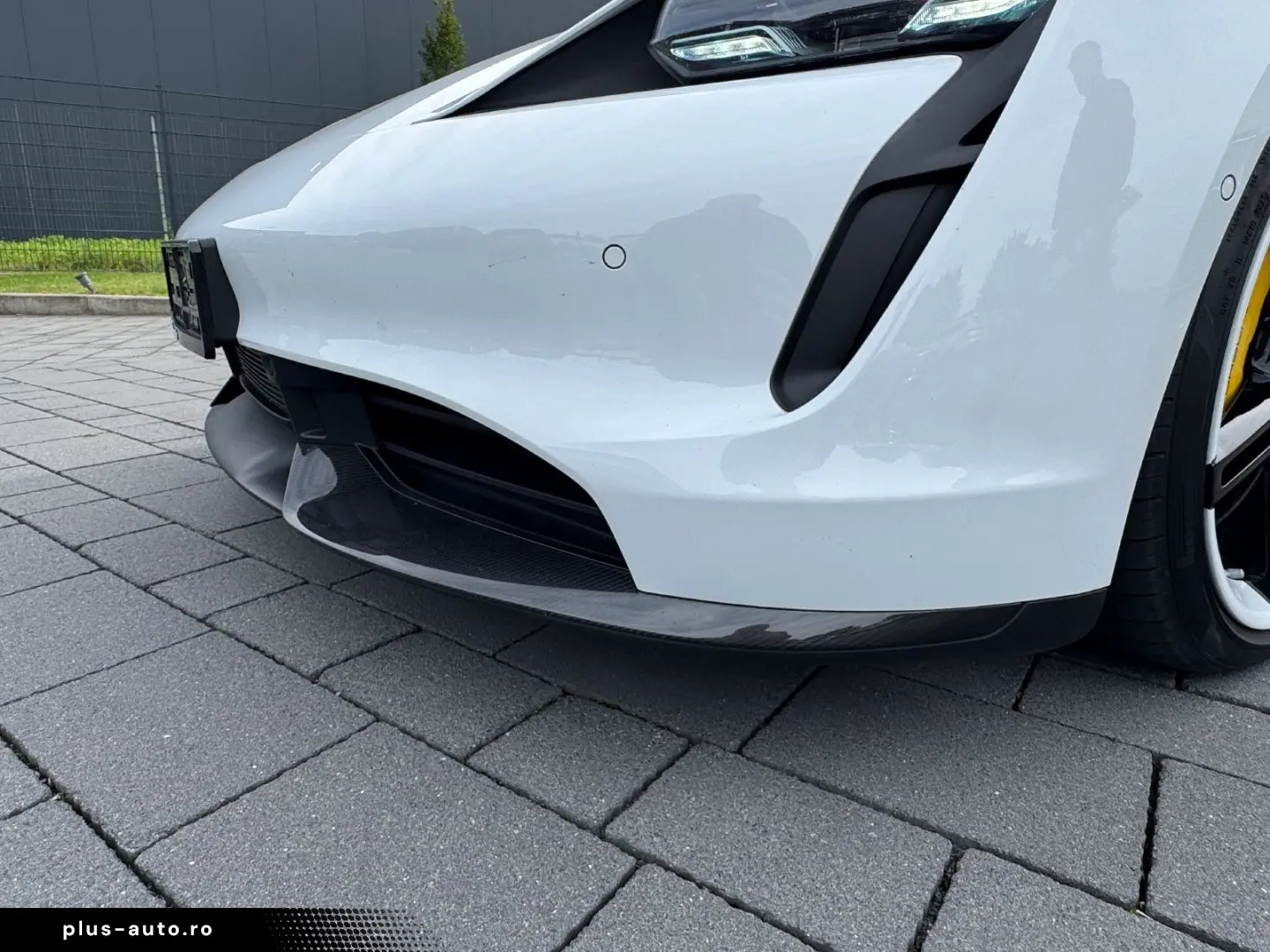 PORSCHE Taycan Turbo S Approved 2 Jahre  21  VOLL Carbon