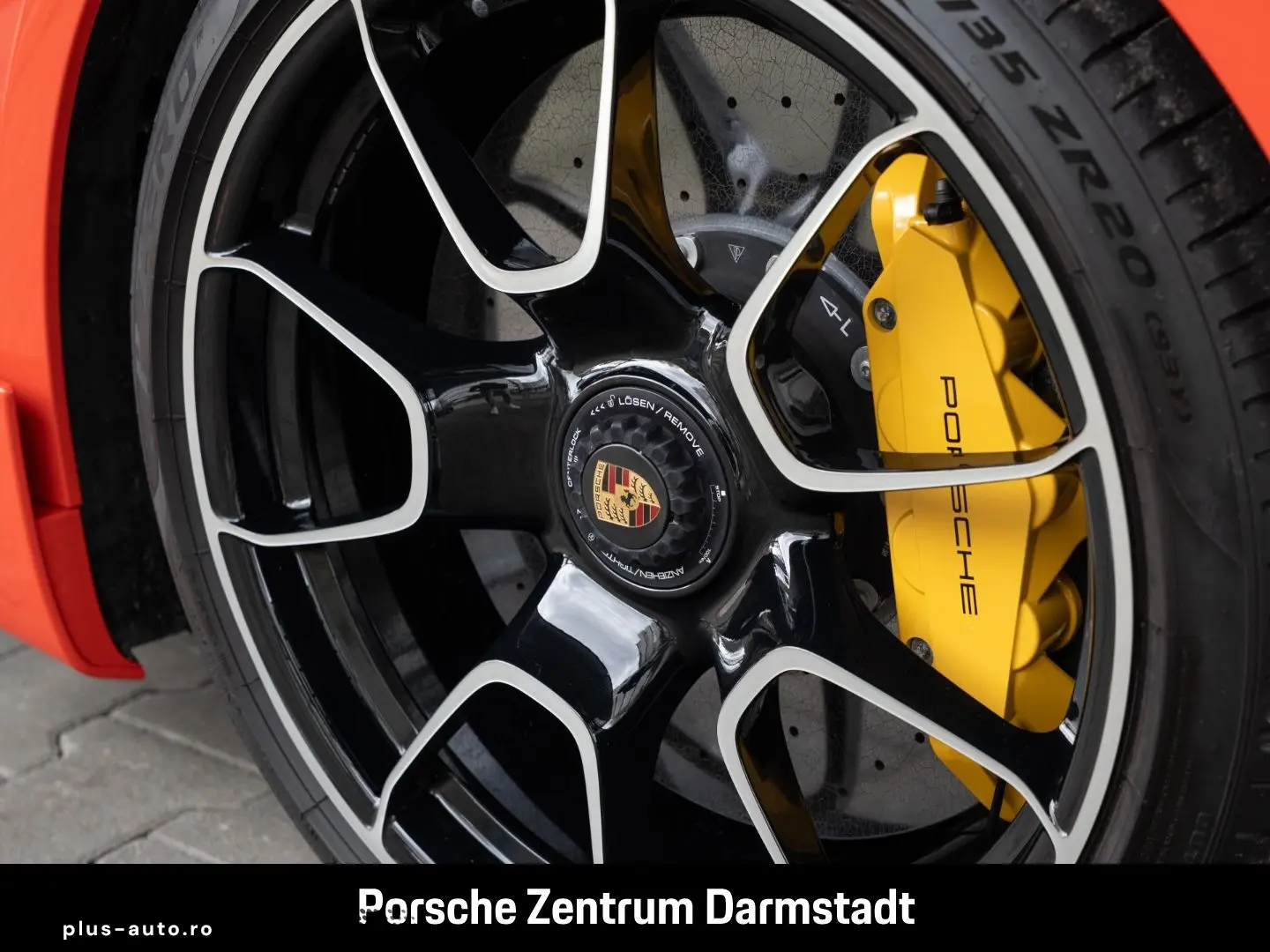PORSCHE 992 911 Turbo S Cabriolet Burmester InnoDrive