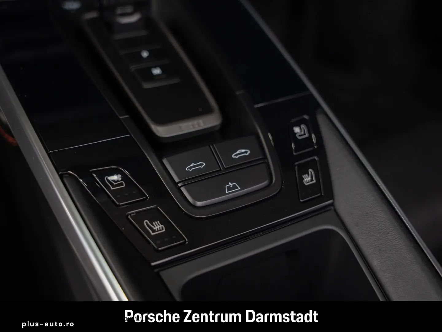 PORSCHE 992 911 Turbo S Cabriolet Burmester InnoDrive