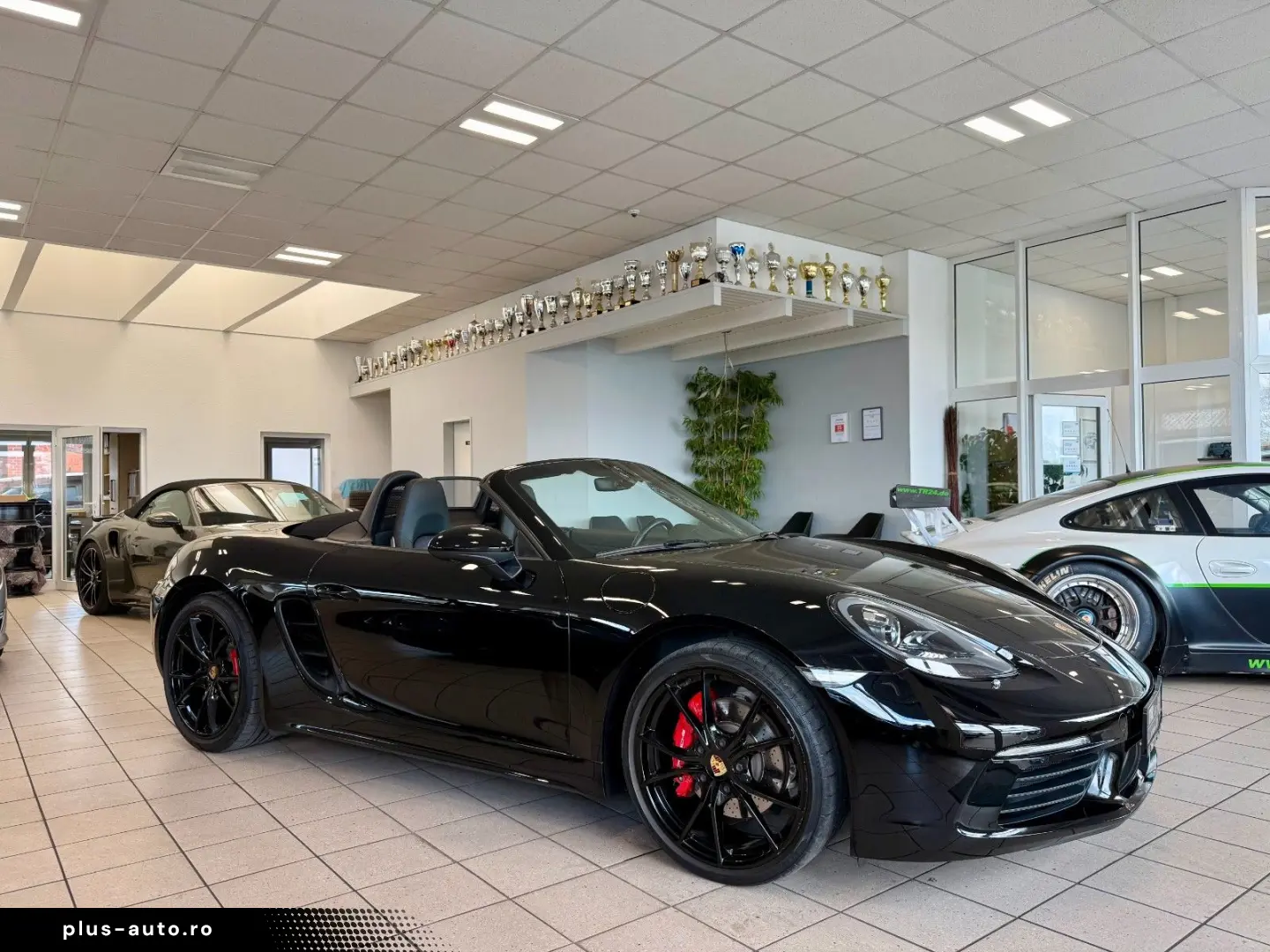PORSCHE 718 Boxster S PDK Sportabgas 20Zoll AppleCarPlay