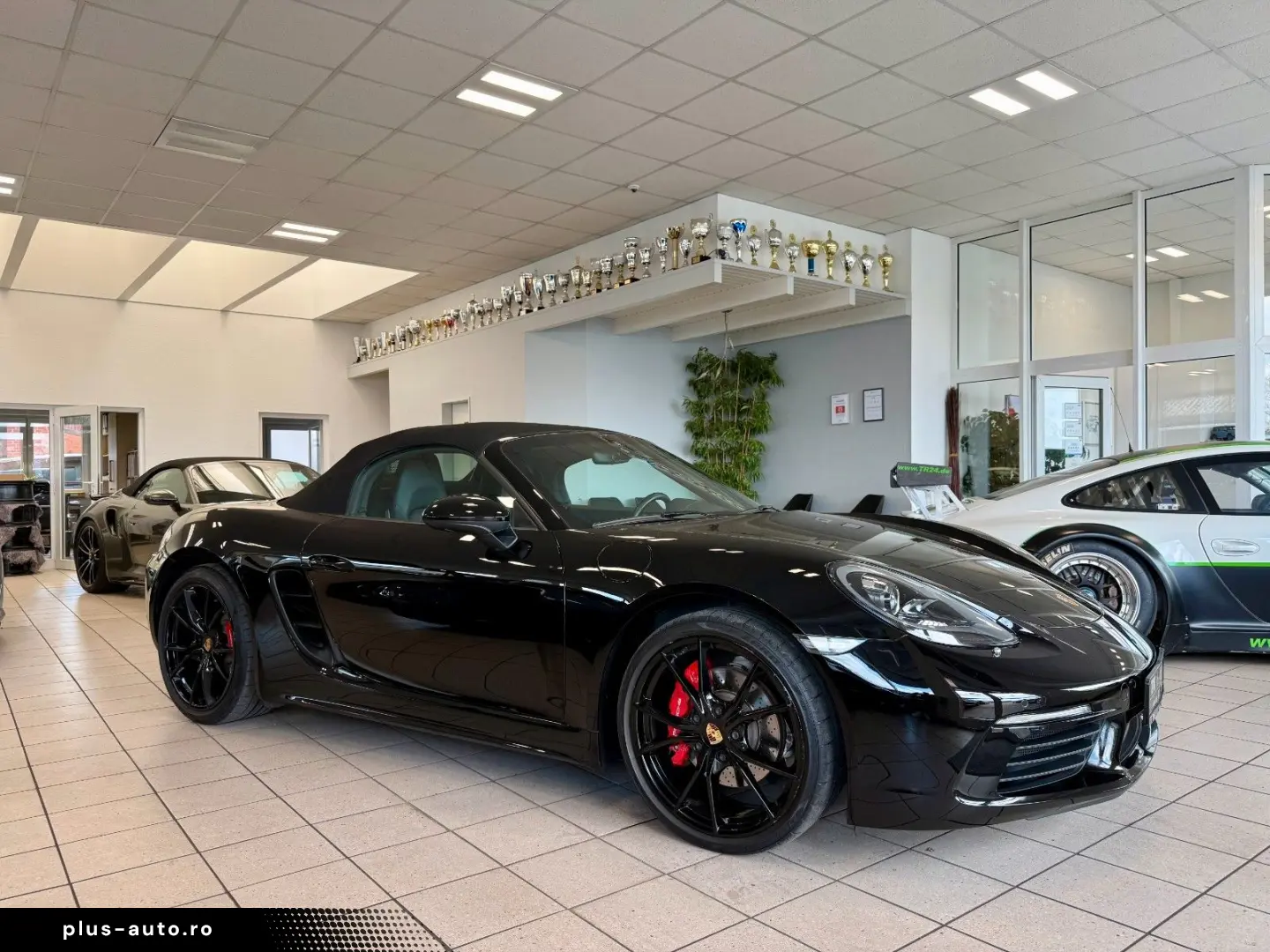 PORSCHE 718 Boxster S PDK Sportabgas 20Zoll AppleCarPlay