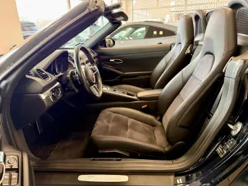 PORSCHE 718 Boxster S PDK Sportabgas 20Zoll AppleCarPlay