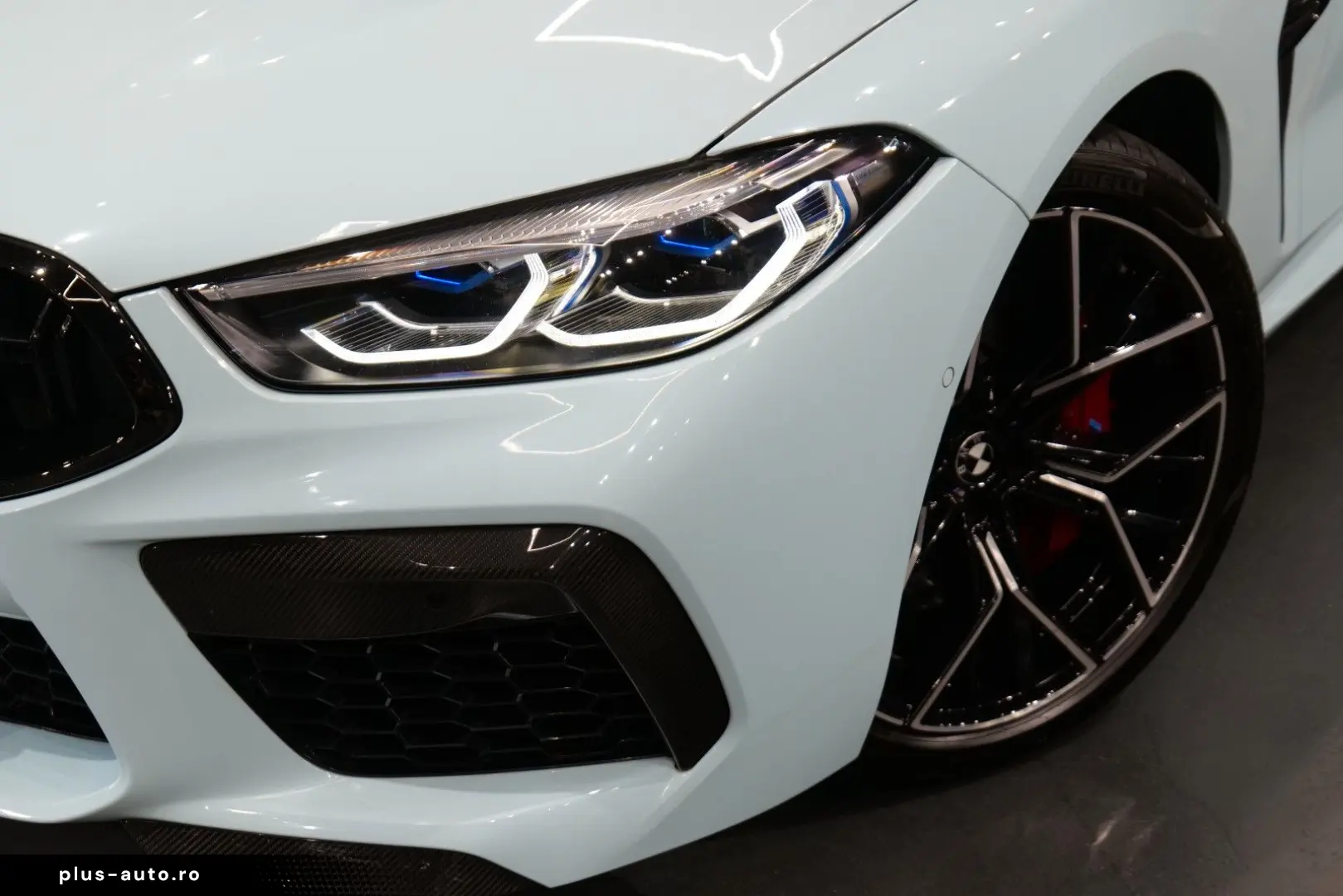 BMW M8 Cabrio Competition  M-Drivers B&W 360  MwSt