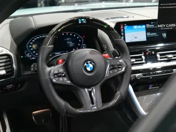 BMW M8 Cabrio Competition  M-Drivers B&W 360  MwSt