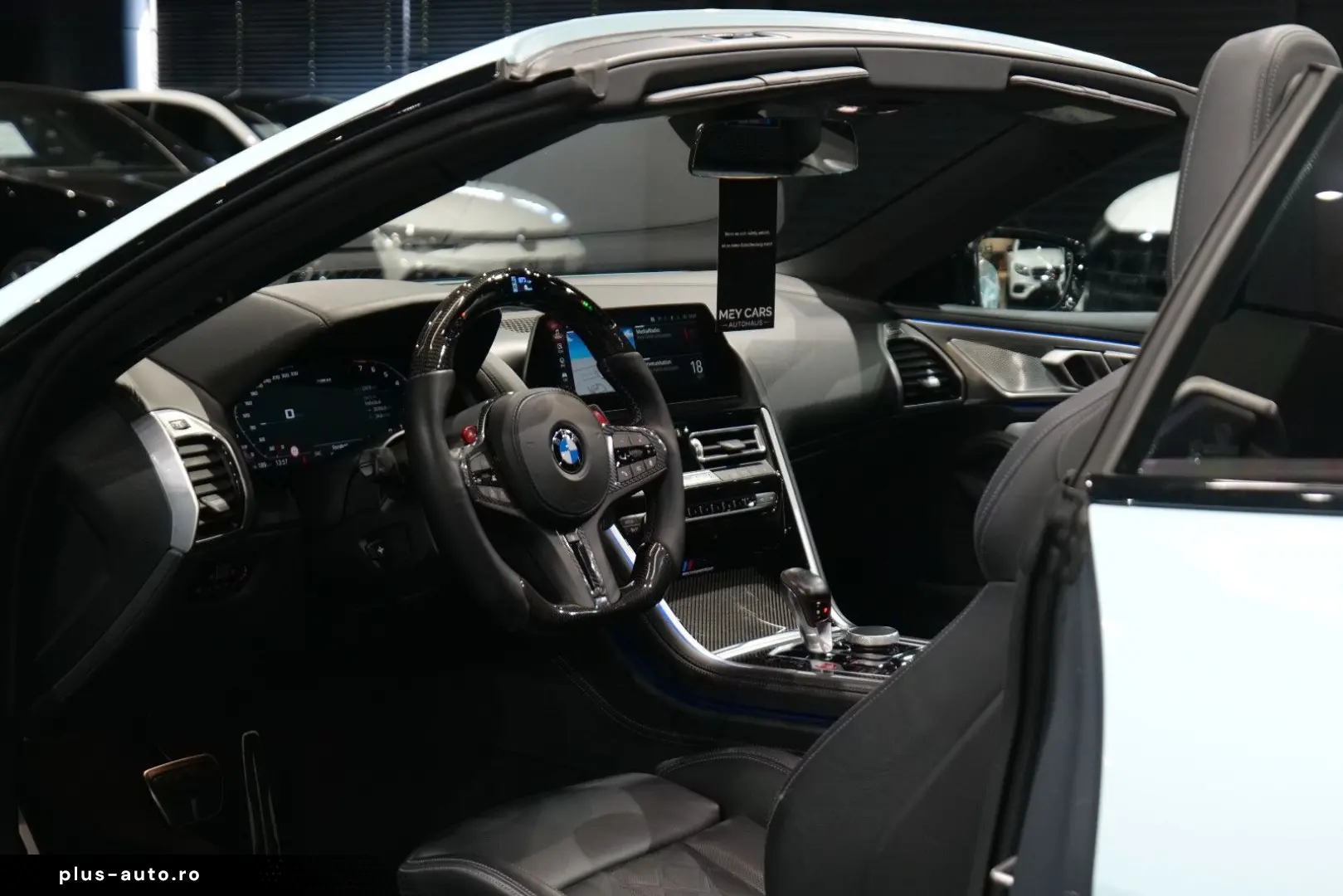 BMW M8 Cabrio Competition  M-Drivers B&W 360  MwSt