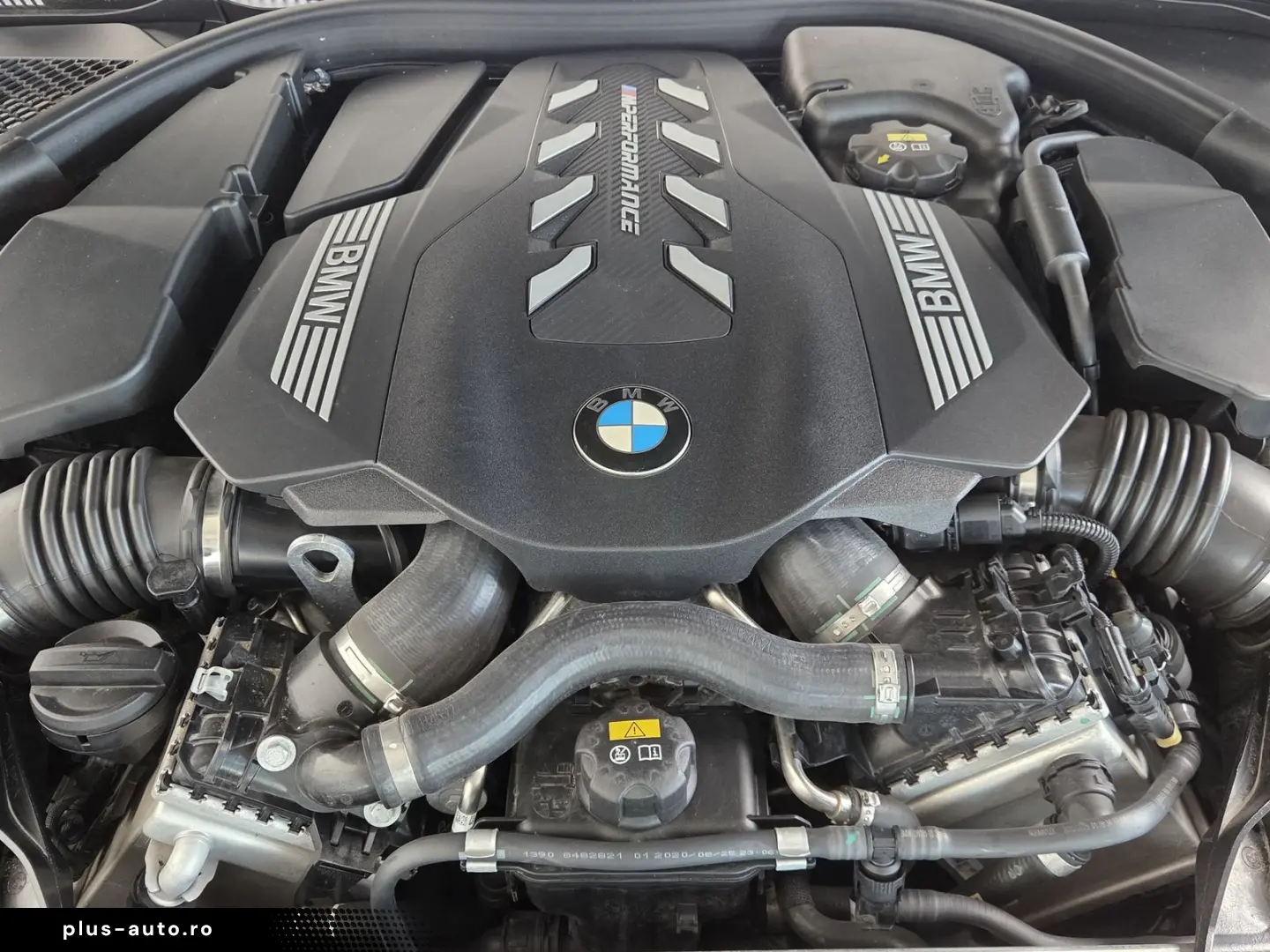 BMW M850i xDrive Gran Coupe Edition Golden Thunder