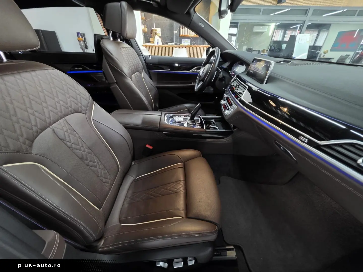 BMW 745 L e M Sport INDIVIDUAL Executive Lounge