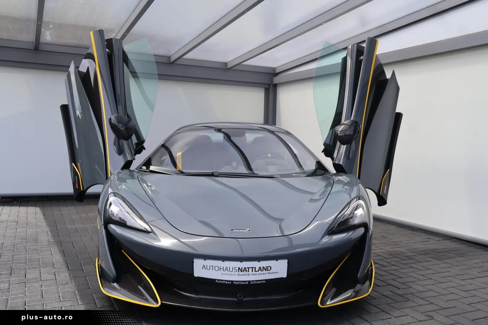 MCLAREN 600LT Spider FullCarbon Racingseats Lift RFK