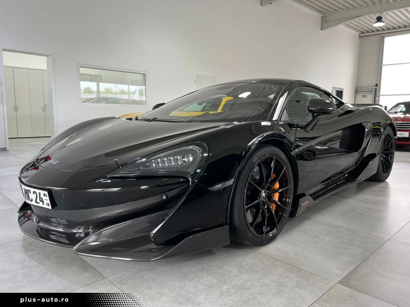 MCLAREN 600LT Carbon Lift Kamera Keramik Navigation LED